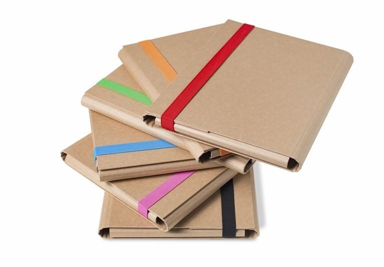 Art.-Nr. 344214<br>Heftbox 6862 DIN A4 mit Gummizug farbig sortiert